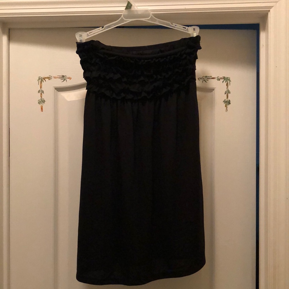 OP gently worn strapless top/bikini cover size M